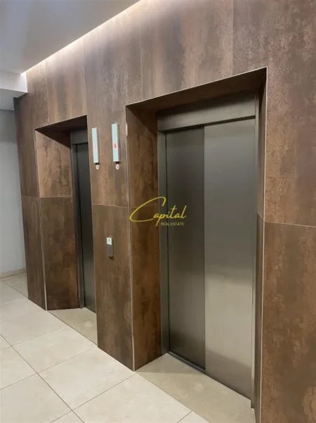 Tirane, jepet me qera apartament 1+1 Kati 4, 74 m² 750 € (HARRY FULTZ)