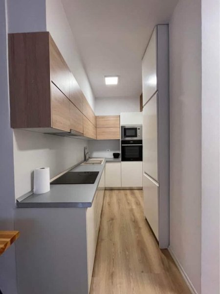 Tirane, jepet me qera apartament 1+1 Kati 1, 60 m² 550 € (5 MAJI)