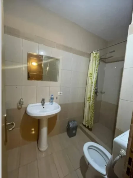 SHITET APARTAMENT  1+1 Rruga Elbasanit 155.000 €