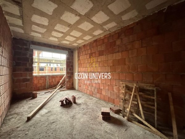 Tirane, shitet apartament 3+1+Ballkon Kati 6, 99 m² 98.800 € (Univers City Residence, pranë QTU-së)