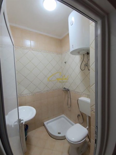 Tirane, jepet me qera apartament 1+1 Kati 2, 50 m² 500 € (LIQENI I THATE)