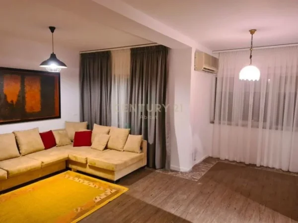 Tirane, shes apartament 2+1+2 , 140 m² 560.000 € (Stadiumi Dinamo)