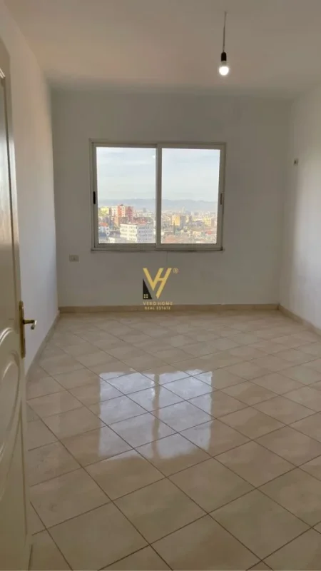 Tirane, shitet apartament 1+1+Ballkon Kati 4, 72 m² 85.000 € (FRESK)
