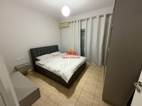 Vlore, jepet me qera apartament 1+1+Ballkon Kati 4, 70 m² 350 € (Rruga dhimitër Konomi)