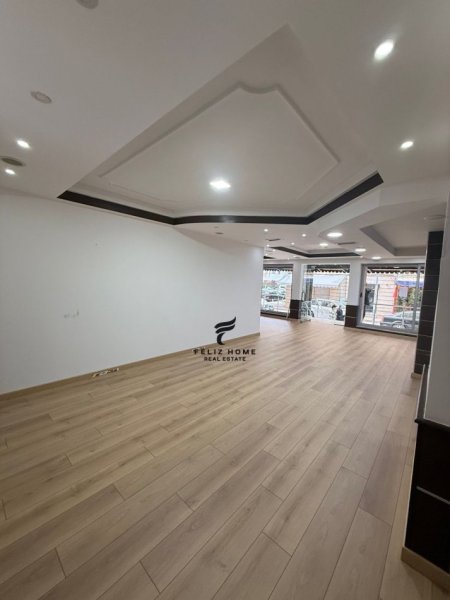 Tirane, jepet me qera dyqan Kati 0, 110 m² 1.500 € (VASIL SHANTO)