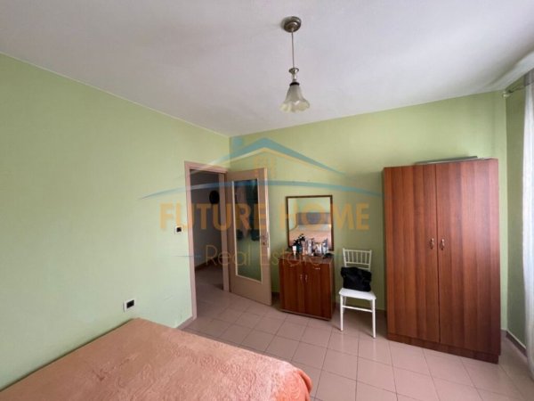 Tirane, shitet apartament 2+1 Kati 10, 105 m² 235.000 € (Komuna e Parisit)