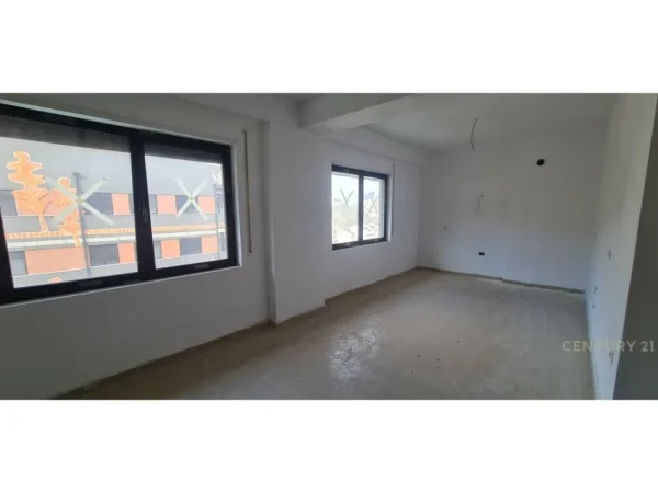 Tirane, shes apartament 2+1+2 , 111 m² 187.000 € (Kodra e Diellit)