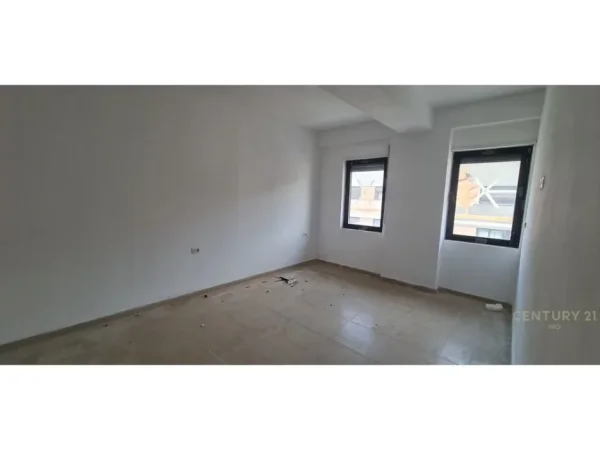 Tirane, shes apartament 2+1+2 , 111 m² 187.000 € (Kodra e Diellit)