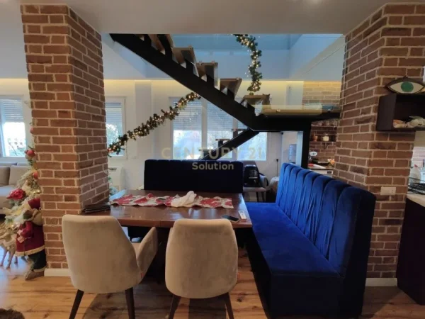 Tirane, shes apartament 2+1+2+POST PARKIMI , 218 m² 440.000 € (Kopshti Botanik Zoologjik)