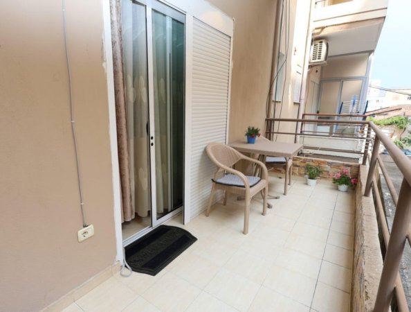 Berat, jepet me qera apartament 1+1 Kati 2, 60 m² 250 € (JEPET ME QERA SUPER APARTAMENTI 1+1 NE BERAT TE PROKURORIA.)