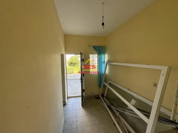 Vlore, shitet shtepi 1+1 Kati 0, 30 m² 79.000 € (Rruga Dervish Hekali ,Vlore)