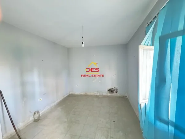 Vlore, shitet shtepi 1+1 Kati 0, 30 m² 79.000 € (Rruga Dervish Hekali ,Vlore)