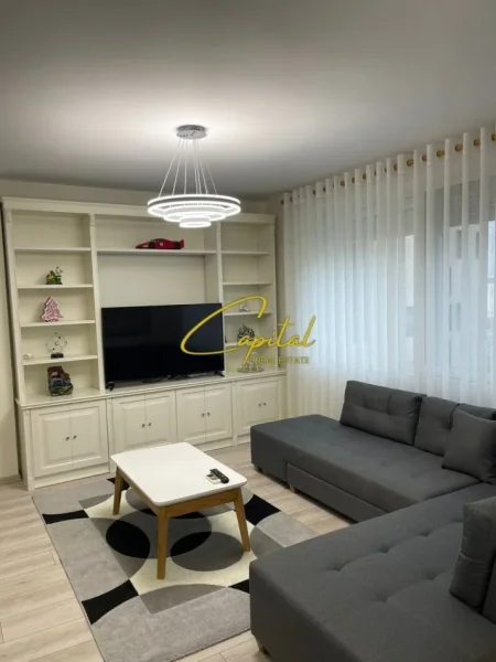 Tirane, jepet me qera apartament 1+1 Kati 8, 70 m² 1.000 € (RRUGA E KOSOVAREVE)