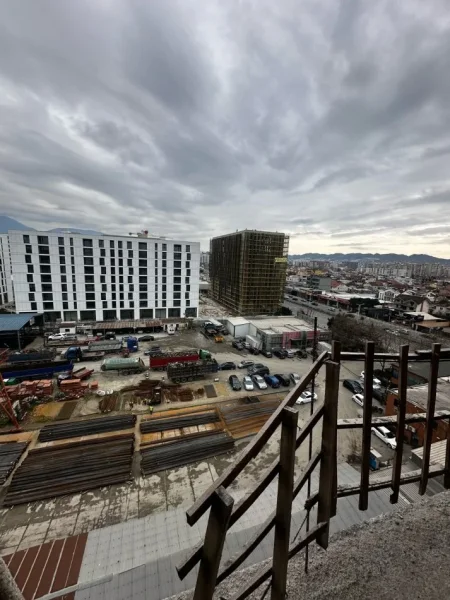 Tirane, shitet apartament 2+1+Ballkon Kati 7, 94 m² 118.000 € (ish dogana)