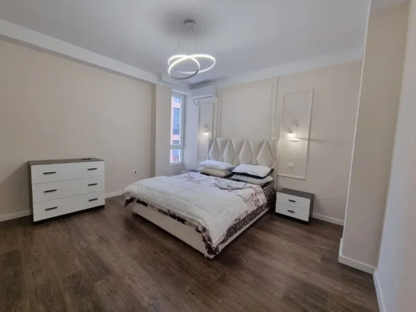 Tirane, shitet apartament 1+1 , 69 m² 180.000 € (Myslym Shyri)