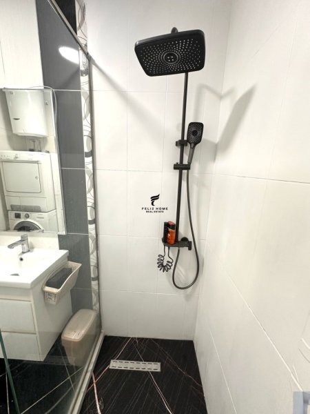 Tirane, jepet me qera apartament 1+1+Ballkon Kati 5, 100 m² 600 € (YZBERISHT)