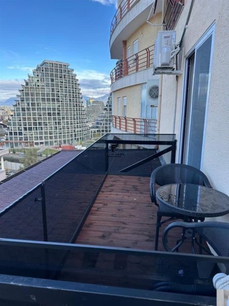 Tirane, jepet me qera apartament 2+1+Ballkon Kati 5, 70 m² 1.500 € (KOPSHTI ZOOLOGJIK)