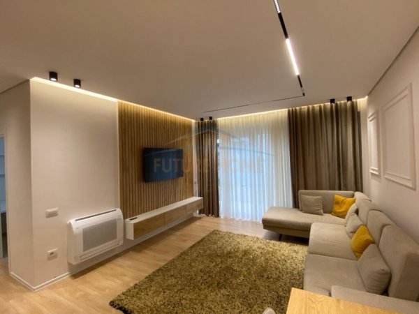 Tirane, jepet me qera apartament 2+1+Ballkon Kati 4, 104 m² 1.200 € (Liqeni i Thate)