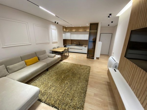 Tirane, jepet me qera apartament 2+1+Ballkon Kati 4, 104 m² 1.200 € (Liqeni i Thate)
