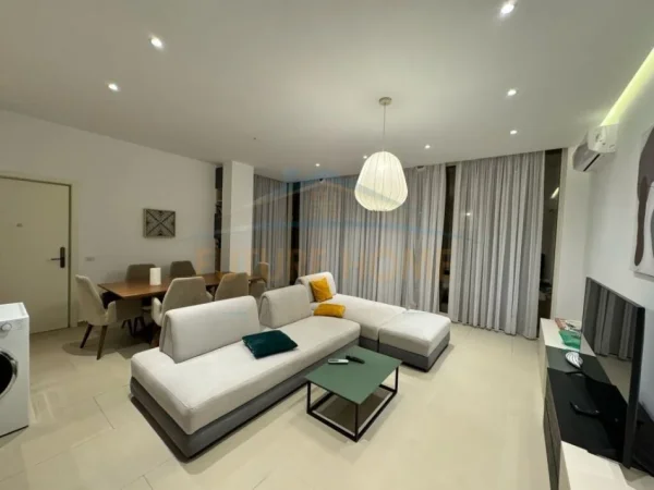 Vlore, shitet Vile 2 Kateshe , 317 m² 1.000.000 € (”Green Coast Resort ”.)