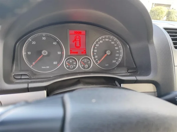 VW Golf 5, 08, 1.9 TDI, 214mij km, nga ZVICRA me liber shërbimi