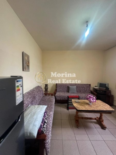Tirane, jepet me qera apartament 1+1 Kati 1, 55 m² 330 € (Rruga E Dibres)