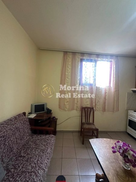 Tirane, jepet me qera apartament 1+1 Kati 1, 55 m² 330 € (Rruga E Dibres)