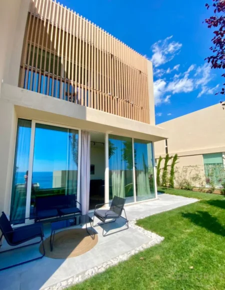 Dhermi - Palase, shitet apartament 2+1+Ballkon Kati 0, 80 m² 660.000 € (Dhermi)