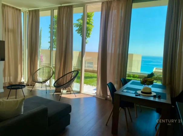 Dhermi - Palase, shitet apartament 2+1+Ballkon Kati 0, 80 m² 660.000 € (Dhermi)