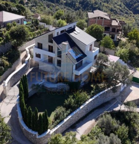 ALF45509 jepet me qera Vile 3 Katshe Kati 4, 680 m² 3.000 € (Petrele)