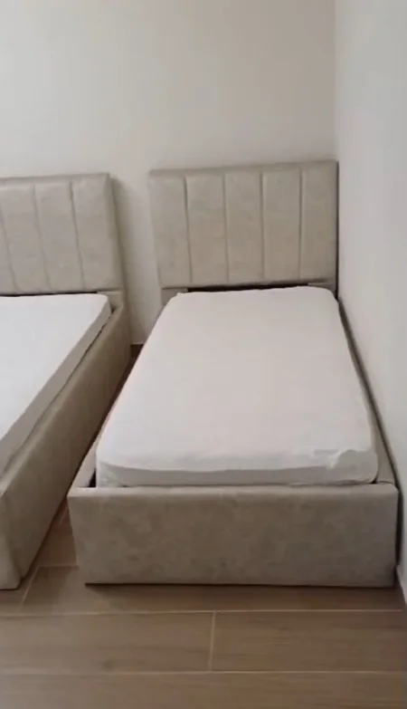 Tirane, jepet me qera garsonier 1+1 Kati 2, 40 m² 450 € (rruga Elbasanit)