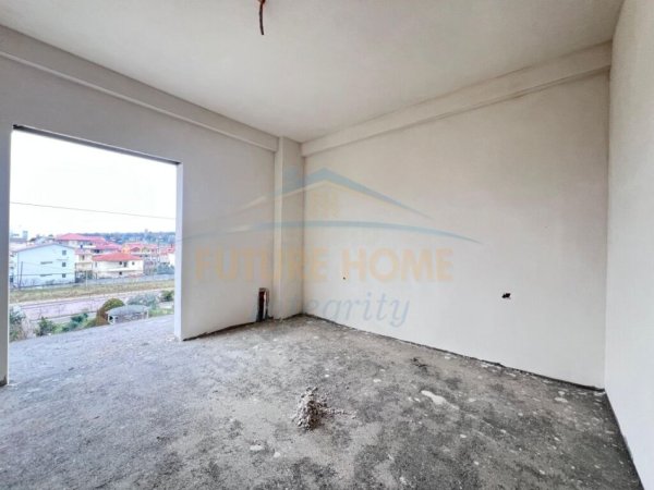 Tirane, shitet apartament 2+1 Kati 2, 111 m² 177.000 € (Porta e Re)