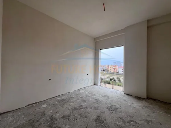 Tirane, shitet apartament 2+1+2 Kati 2, 110 m² 177.500 € (Rezidenca Porta e Re Sauk)!!PRANOHET MAKINE!!