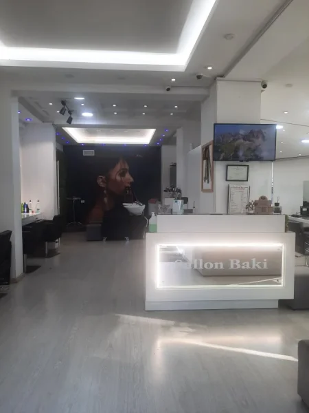 Tirane, shitet aktivitet biznesi Kati 1, 100 m² 22.000 € (Nikolla Tupe)