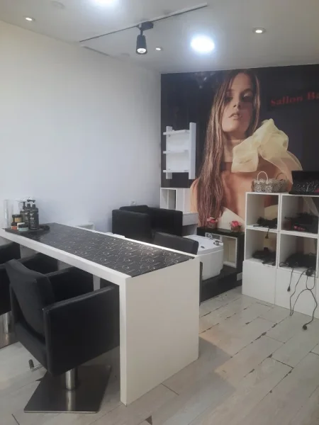 Tirane, shitet aktivitet biznesi Kati 1, 100 m² 22.000 € (Nikolla Tupe)