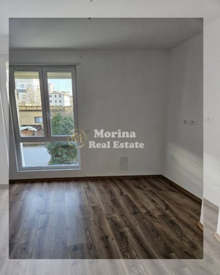 Tirane, jepet me qera apartament 2+1 Kati 1, 93 m² 800 € (Shkolla e Baletit)