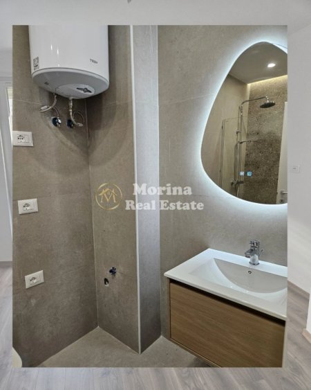 Tirane, jepet me qera apartament 2+1 Kati 1, 93 m² 800 € (Shkolla e Baletit)