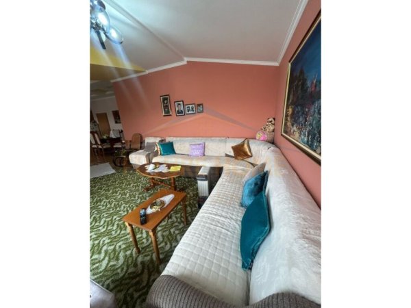 APARTAMENT 3+1 NE SHITJE NE FRESK