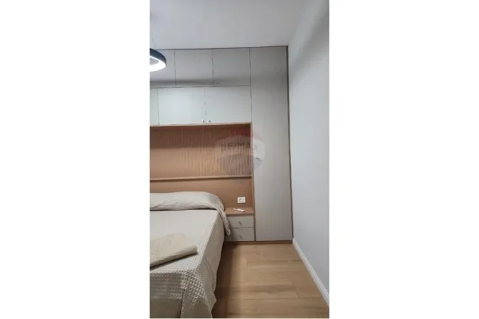 Tirane, jepet me qera apartament 1+1 Kati 5, 61 m² 600 € (Prane Shkolles sr Baletit)