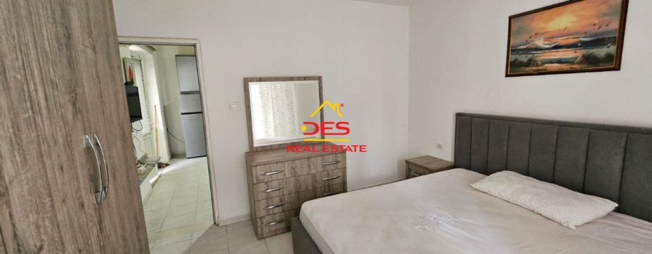 Vlore, jepet me qera 1+1 Kati 0, 70 m² 250 € (Rruga Sadik Zotaj)
