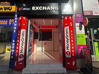 Tirane, jepet me qera ambjent biznesi Kati 0, 17 m² 300 € (vasil shanto)