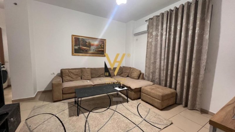 Tirane, jepet me qera apartament 1+1+Aneks+Ballkon Kati 0, 75 m² 500 € (RRUGA 5 MAJI)