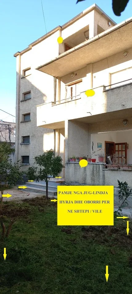 Tirane, Qera Shtëpi/Vile 3-kate, oborr  e bahçe, kat përdhes magazin, kati 2-të për gatim-ngrënie, ndënje, kati 3-të me 3-dhoma gjumi, qera1500€/muaj, në rr.Kristaq Capo e Abedin Pasha, si dhe rr.P.Budi, 200m pallati Grand/Todi Shkurti, 1.1-km nga Ura Elbasanit/Shkolla Baletit, 800m nga Ura Brrylit