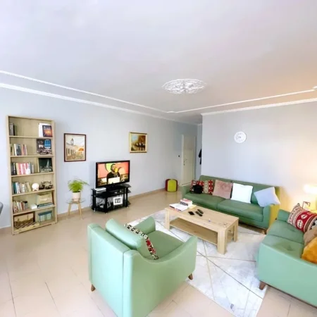 Tirane, shitet apartament 2+1 , 115 m² 235.000 € (Komuna e Parisit)