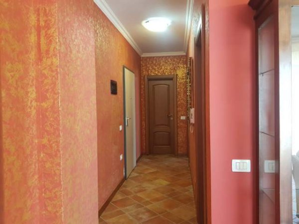 Selvia, shitet apartament 2+1 i mobiluar!