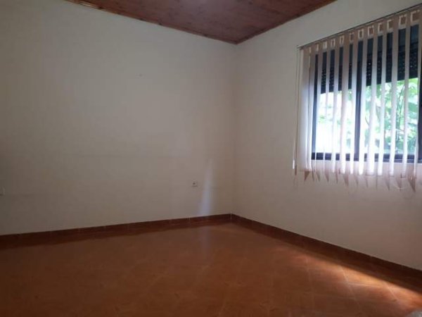 Kodra e Priftit, shesim shtepi private, 260.000 Euro