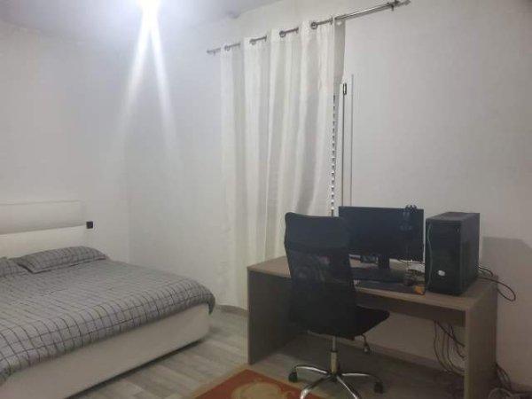 Tirane, shitet shtepi 3+1+A+BLK Kati 1, 176 m² 230.000 Euro (Rruga e Elbasanit)