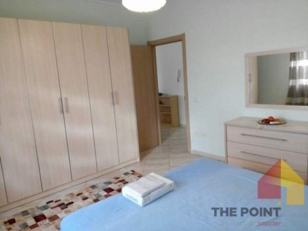 Tirane, jepet me qera apartament 1+1+BLK Kati 7, 67 m² 500 Euro (Rruga Isa Boletini)
