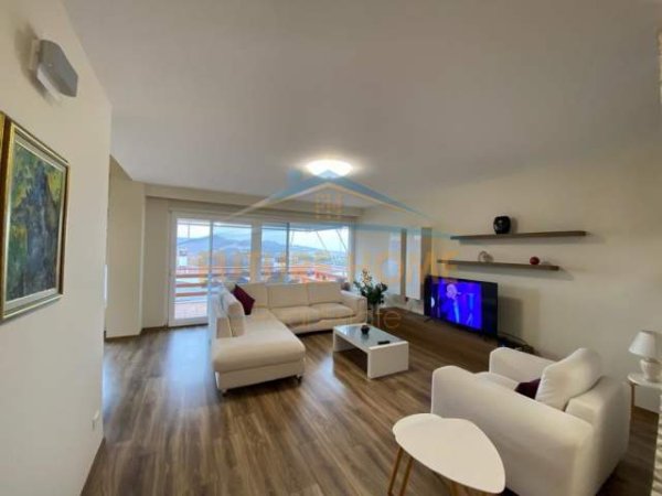 Tirane, jepet me qera apartament 2+1+BLK Kati 2, 136 m² 1.200 Euro