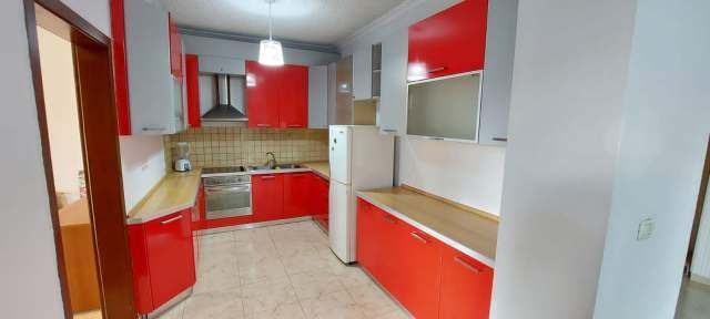 Tirane, shitet apartament 1+1 Kati 6, 92 m² 190.000 Euro   ne Rrugen e Kosovareve
